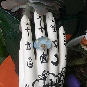 Vintage Blue Lucite Seashell Flower Bubble Ring